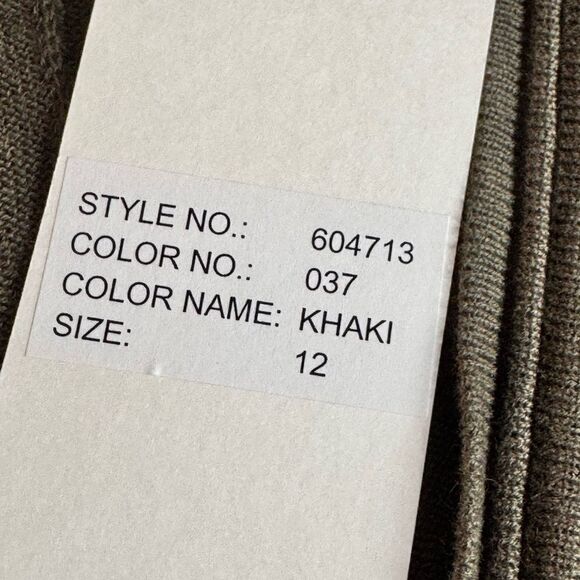 Emanuel ungaro Sweater Womens Sz 12 knit V Neck Cotton linen Top khaki Green New - Picture 13 of 15